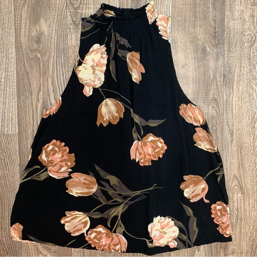A New Day Floral Sleeve-Less High Neck Size S